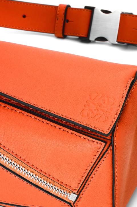 Loewe Mini Puzzle bumbag in classic calfskin 688V571 Men Orange