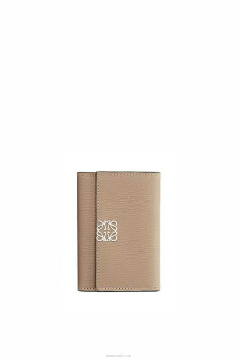 Loewe Anagram small vertical wallet in pebble grain calfskin 688V1216 Women Sand