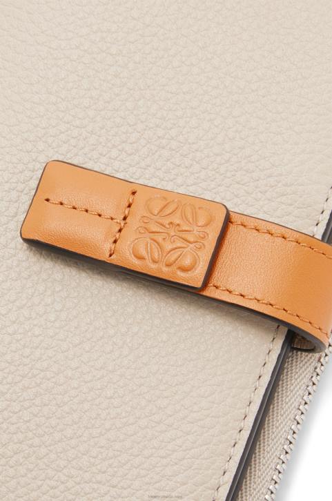 Loewe Slim zip bifold wallet in soft grained calfskin 688V1220 Women Light Oat/Honey