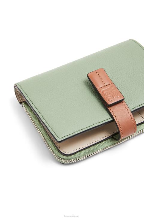 Loewe Slim zip bifold wallet in soft grained calfskin 688V1224 Women Rosemary/Tan
