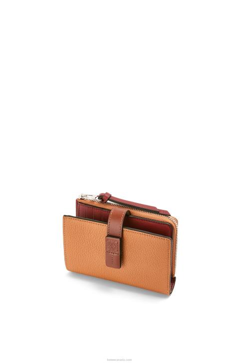 Loewe Slim zip bifold wallet in soft grained calfskin 688V1255 Women Light Caramel/Pecan