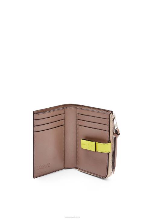 Loewe Slim zip bifold wallet in soft grained calfskin 688V1298 Women Nude/Citronelle