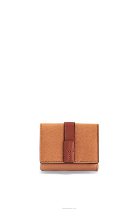 Loewe Trifold wallet in soft grained calfskin 688V1254 Women Light Caramel/Pecan