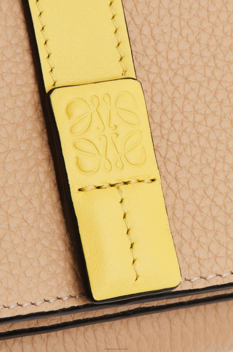 Loewe Trifold wallet in soft grained calfskin 688V1285 Women Butter/Pale Lemon