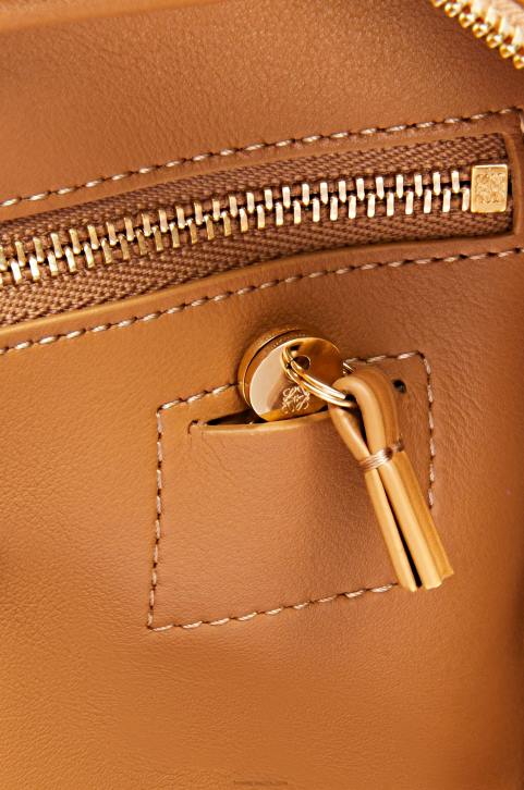 Loewe Amazona 23 in nappa calfskin 688V176 Women Warm Desert