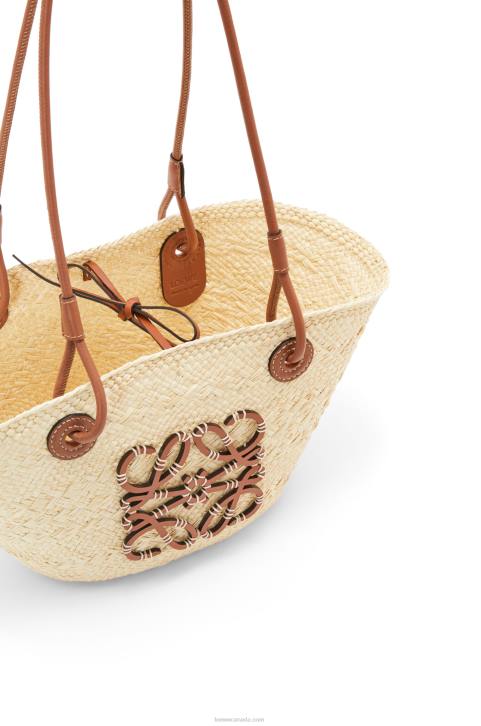 Loewe Small Anagram Basket bag in iraca palm and calfskin 688V19 Women Natural/Tan