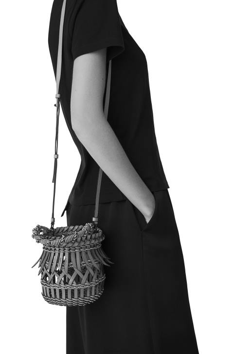 Loewe Small Fringes Bucket bag in calfskin 688V177 Women Tan