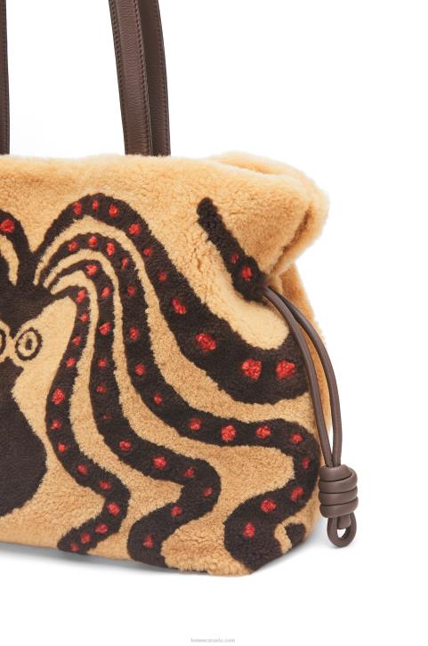 Loewe XL Flamenco clutch in shearling 688V466 Women Beige/Chocolate