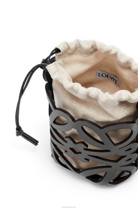 Loewe Anagram cut-out pocket in classic calfskin and canvas 688V549 Women Black/Ecru