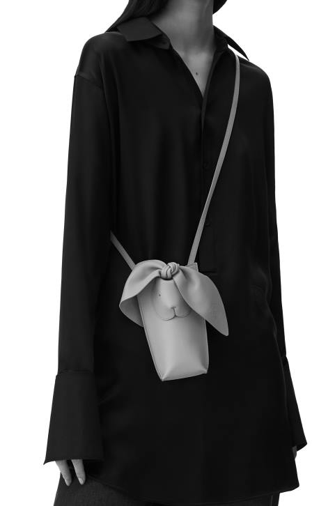 Loewe Bunny pocket in classic calfskin 688V621 Women Peach Bloom