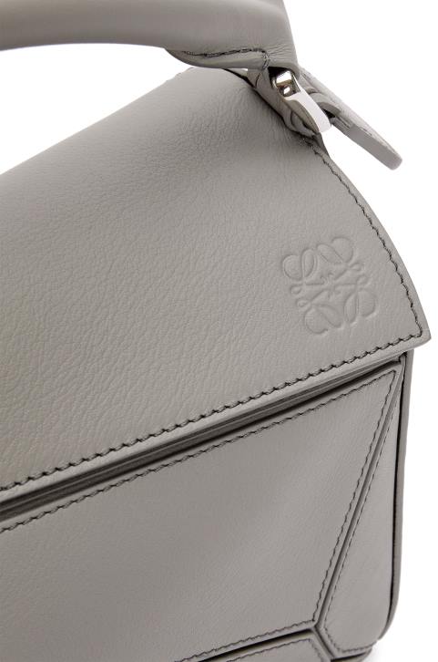 Loewe Small Puzzle bag in classic calfskin 688V537 Women Pearl Grey