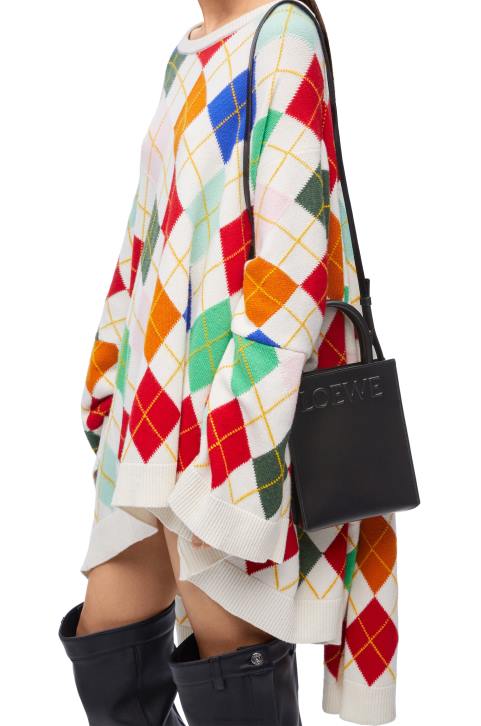 Loewe Standard A5 Tote in sleek calfskin 688V118 Women Black